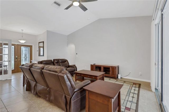 2526 SW 29th TER, Cape Coral, FL 33914