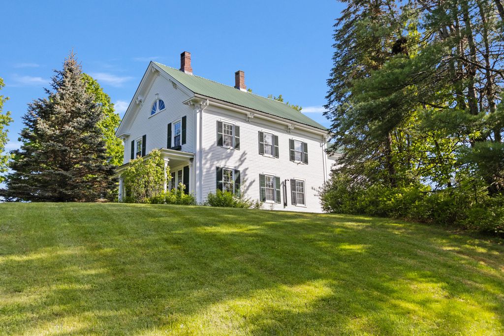 434 Main Street, Oxford, ME 04270 — exterior