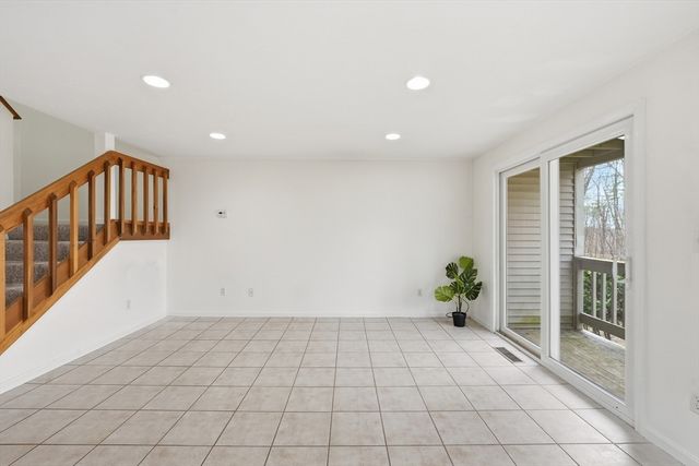 59 Samuel Dr 59, Grafton, MA 01536