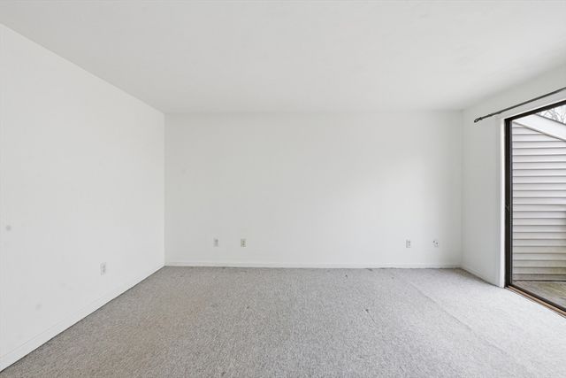 59 Samuel Dr 59, Grafton, MA 01536