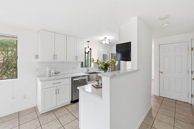 59 Samuel Dr 59, Grafton, MA 01536