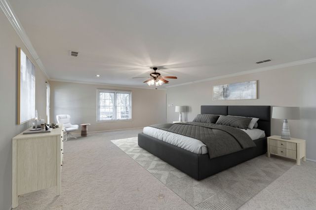 529 N Grand Avenue, Waxahachie, TX 75165