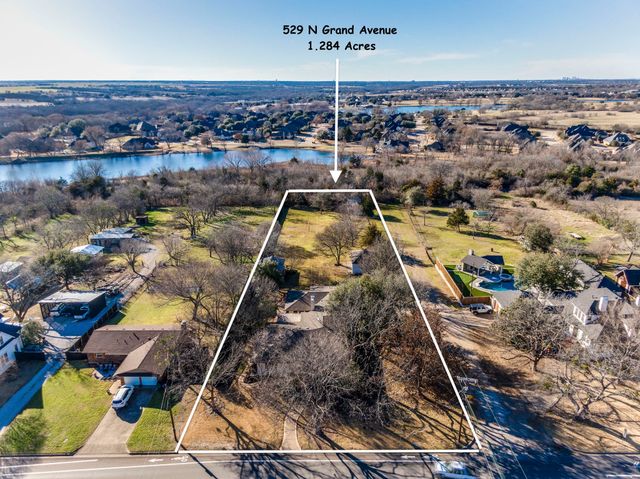 529 N Grand Avenue, Waxahachie, TX 75165