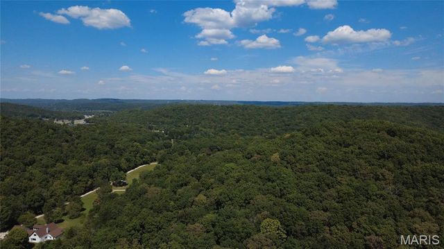 7000 Fawn Woods Drive, House Springs, MO 63051