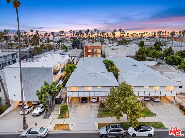 912 6th Street 8, Santa Monica, CA 90403