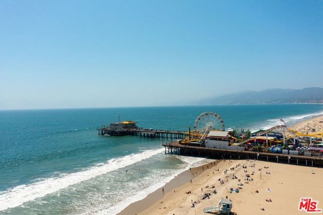912 6th Street 8, Santa Monica, CA 90403