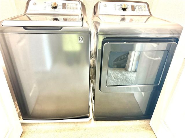 14121 W Oak Lane, Van Nuys, CA 91405