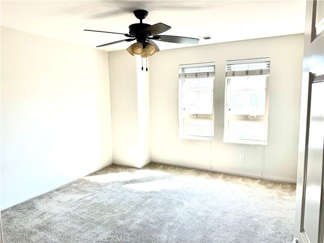 14121 W Oak Lane, Van Nuys, CA 91405