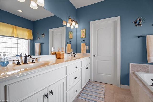 366 Mountain Rock TRL, Boydton, VA 23917