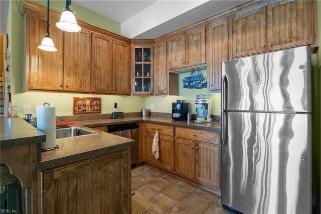 366 Mountain Rock TRL, Boydton, VA 23917