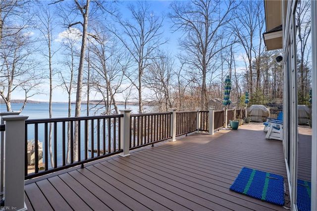 366 Mountain Rock TRL, Boydton, VA 23917