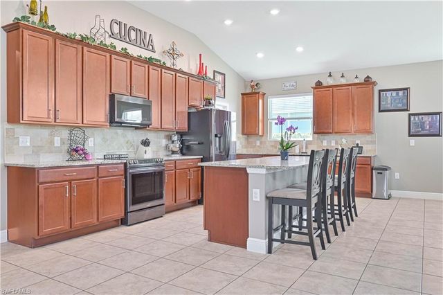 17300 Coastal Ridge DR, Fort Myers, FL 33908