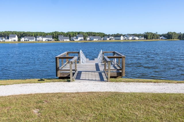1069 Pigeon Point, Johns Island, SC 29455