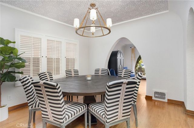 26 La Verne, Long Beach, CA 90803