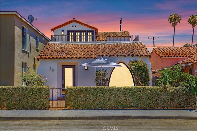 26 La Verne, Long Beach, CA 90803