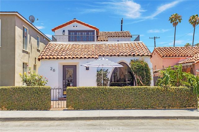 26 La Verne, Long Beach, CA 90803