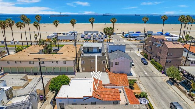 26 La Verne, Long Beach, CA 90803