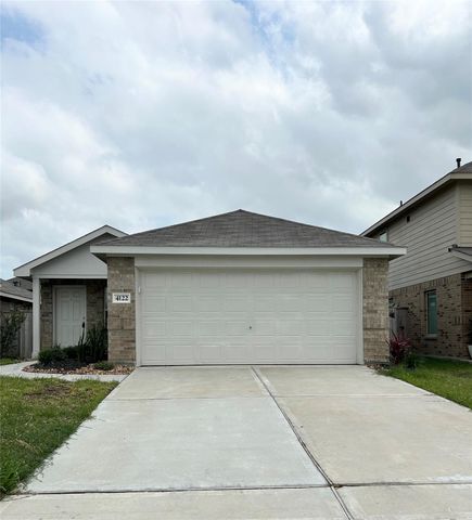 4122 Zavala Mill Street, Baytown, TX 77562