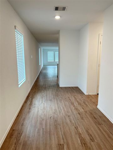 4122 Zavala Mill Street, Baytown, TX 77562