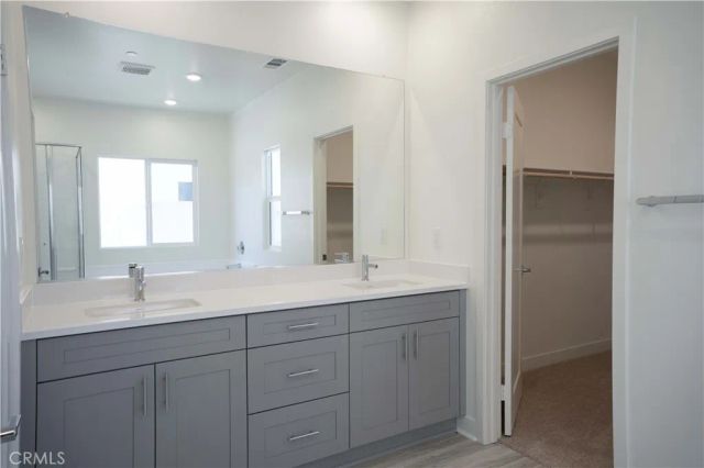 17127 Kent Street, Hesperia, CA 92345