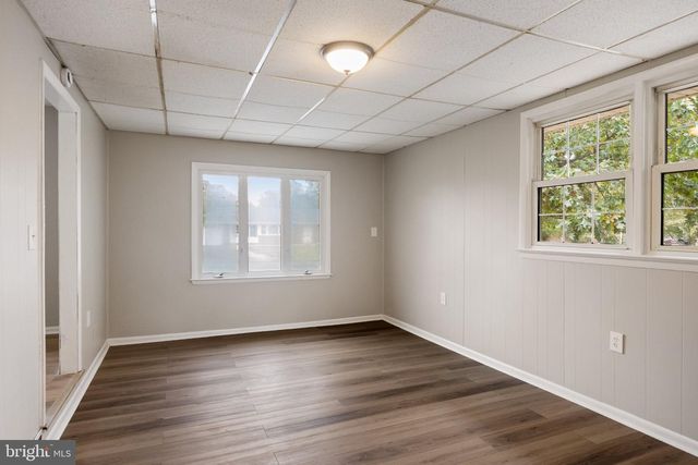507 OAKLAND AVE, Berlin, NJ 08009