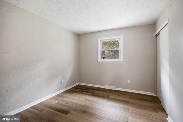 507 OAKLAND AVE, Berlin, NJ 08009