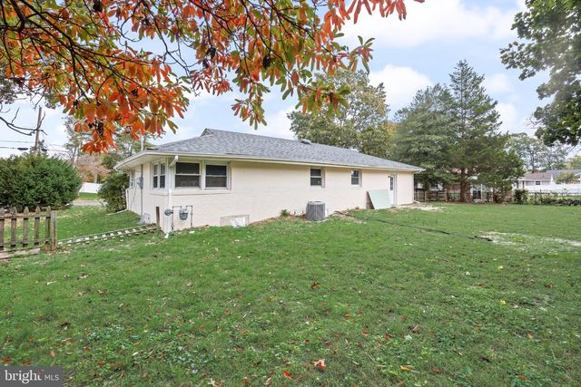 507 OAKLAND AVE, Berlin, NJ 08009
