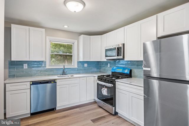 507 OAKLAND AVE, Berlin, NJ 08009