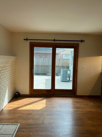 38040 Castle Drive, Romulus, MI 48174