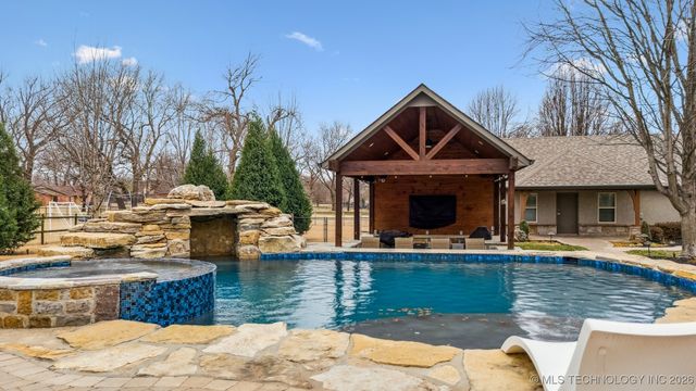 7390 N 199th East Avenue, Owasso, OK 74055