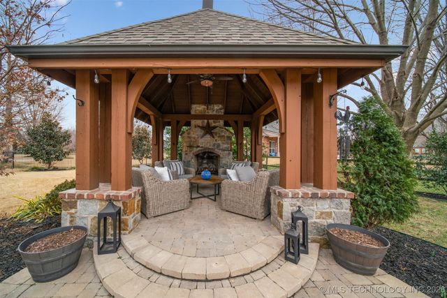 7390 N 199th East Avenue, Owasso, OK 74055