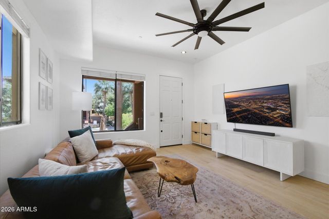 9551 E REDFIELD Road 1055, Scottsdale, AZ 85260