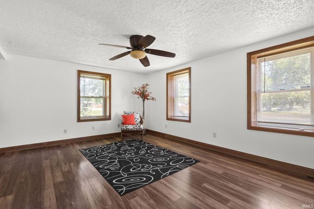 29766 Carolina Avenue, Elkhart, IN 46516