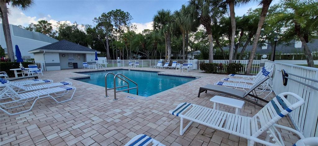 1997 GEORGIA CIRCLE S, Clearwater, FL 33760