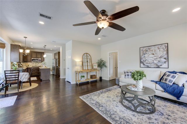 46 Indian Summer Place, The Woodlands, TX 77381