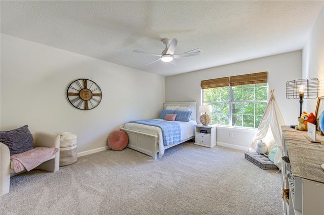 46 Indian Summer Place, The Woodlands, TX 77381