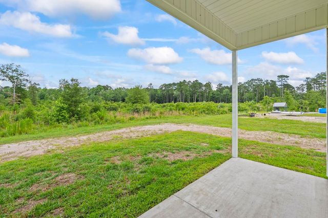 7913 E Highway 19, Loris, SC 29569