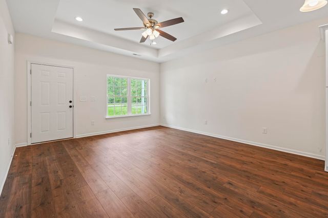 7913 E Highway 19, Loris, SC 29569