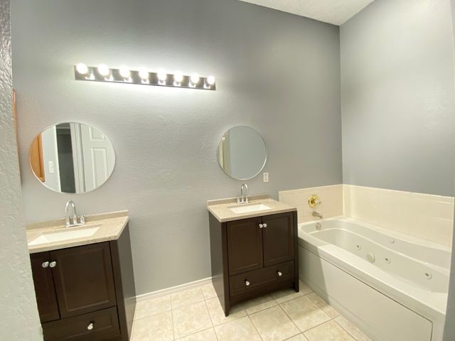 1328 Falcon Hollow, Cedar Hill, TX 75104