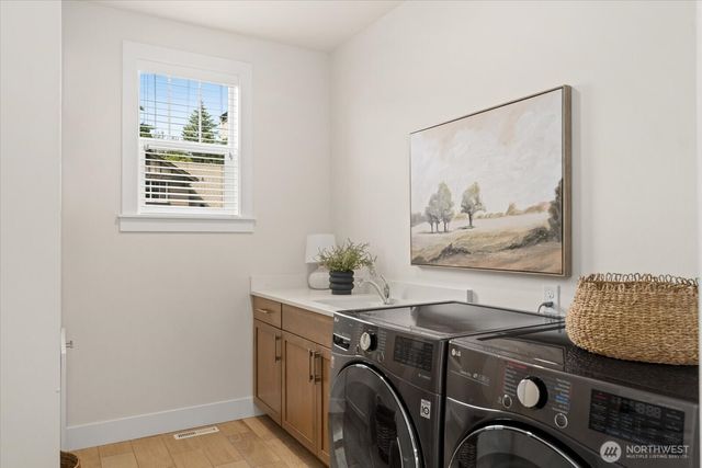 12080 159th Court NE, Redmond, WA 98052