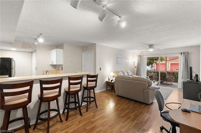 1875 Florida Club DR 7109, Naples, FL 34112