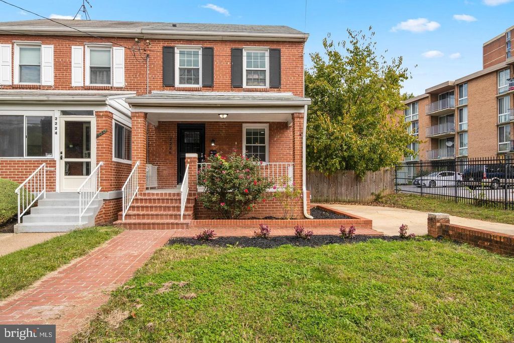 2226 GOOD HOPE RD SE, Washington, DC 20020