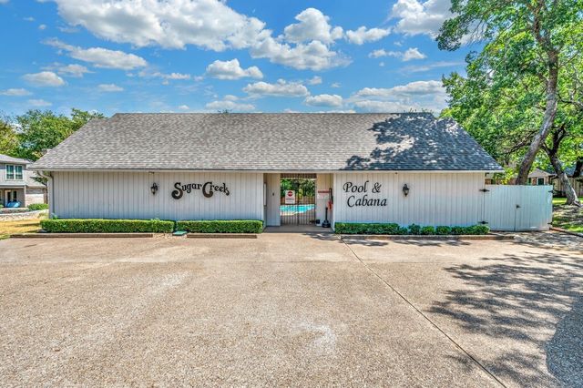30 Sugar Creek Place, Woodway, TX 76712