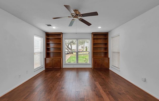 30 Sugar Creek Place, Woodway, TX 76712