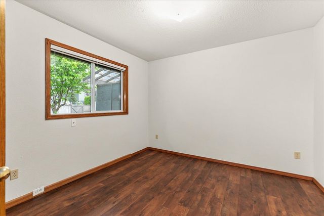 2115 E 56th Ct, Spokane, WA 99223