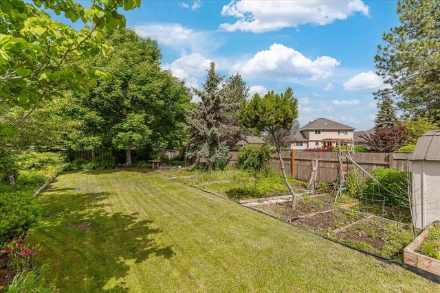 2115 E 56th Ct, Spokane, WA 99223