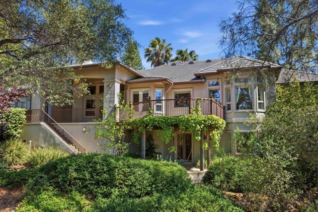 1109 Holly Leaf Ln, Meadow Vista, CA 95722