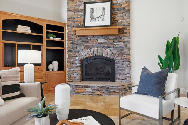 1109 Holly Leaf Ln, Meadow Vista, CA 95722