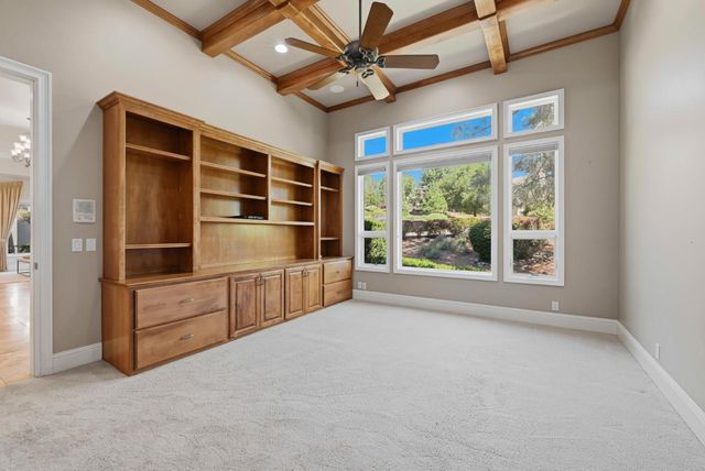 1109 Holly Leaf Ln, Meadow Vista, CA 95722