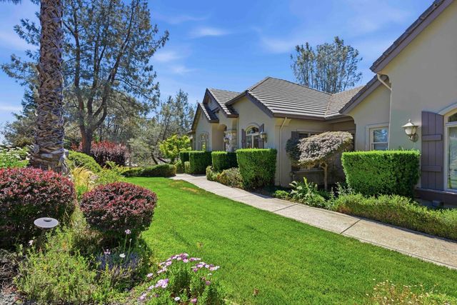 1109 Holly Leaf Ln, Meadow Vista, CA 95722